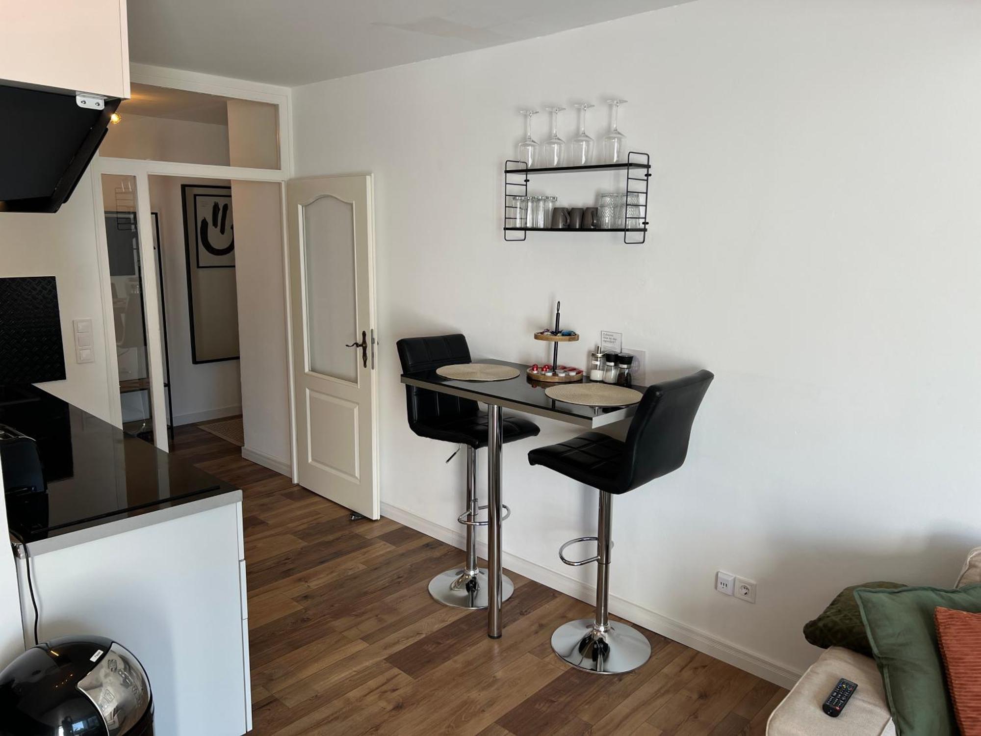 Urban Mit Designerbad Sehr Zentrale Lage 5 Minuten Zu Fuss In Innenstadt Apartment *