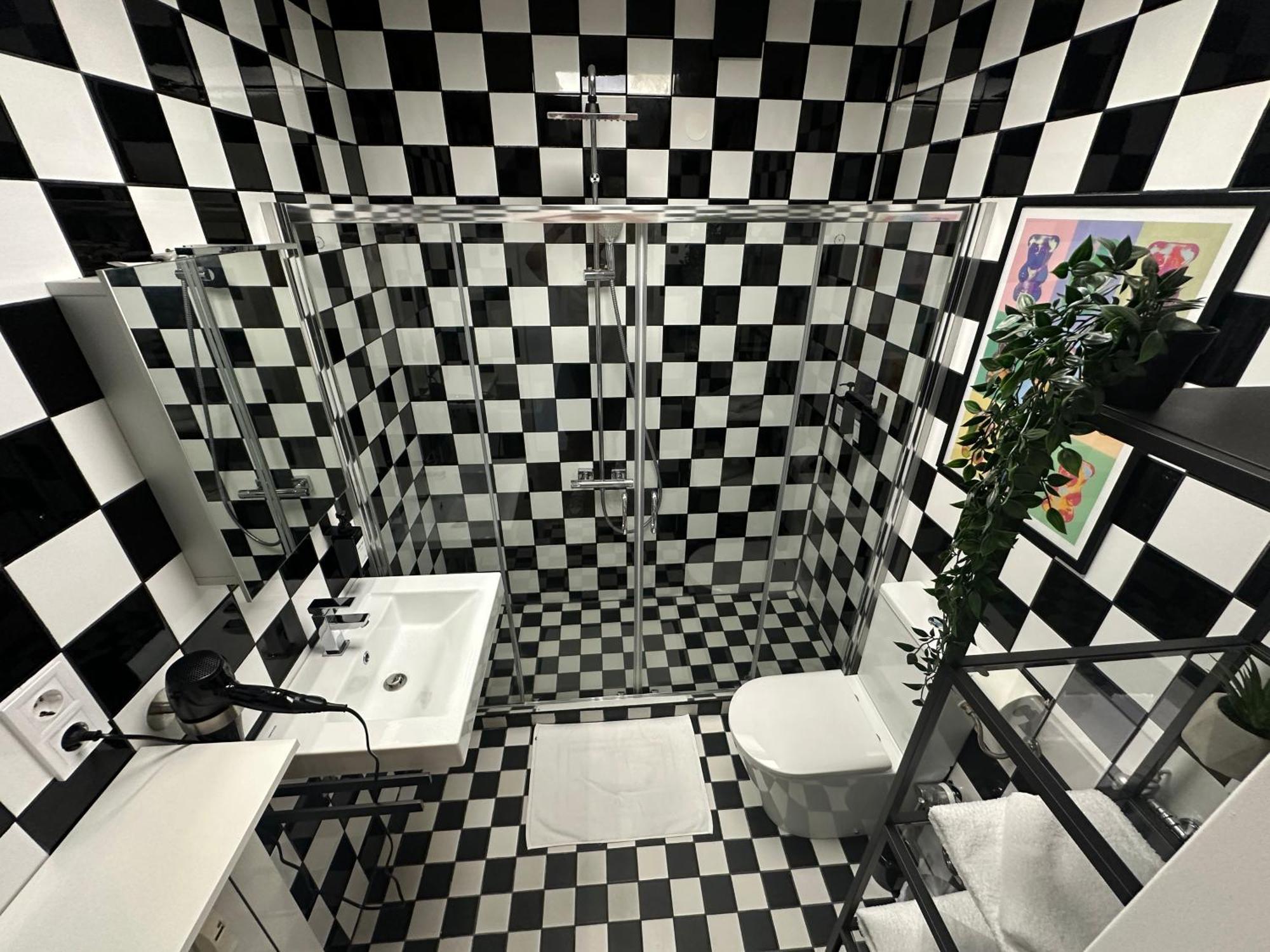 Urban Mit Designerbad Sehr Zentrale Lage 5 Minuten Zu Fuss In Innenstadt * Oldenburg